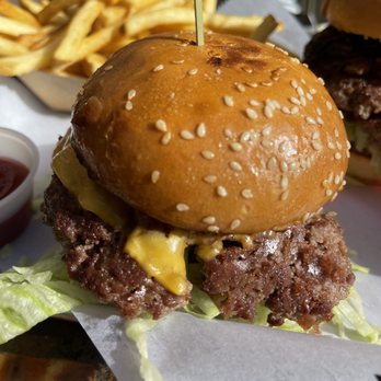 Teeth - MSB burger - Bars Near Me - San Francisco, California
