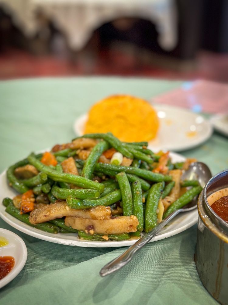 Top Island Seafood Restaurant