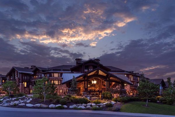 Waldorf Astoria Park City by null