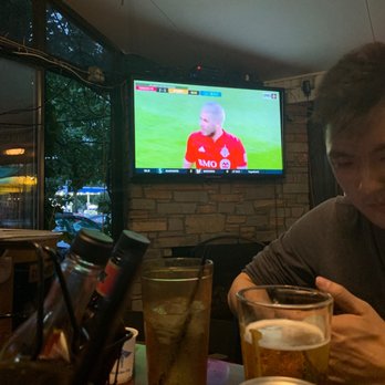 Brewhouse Cafe - Plenty of tvs to watch the United game. - Pubs Near Me - Atlanta, Georgia