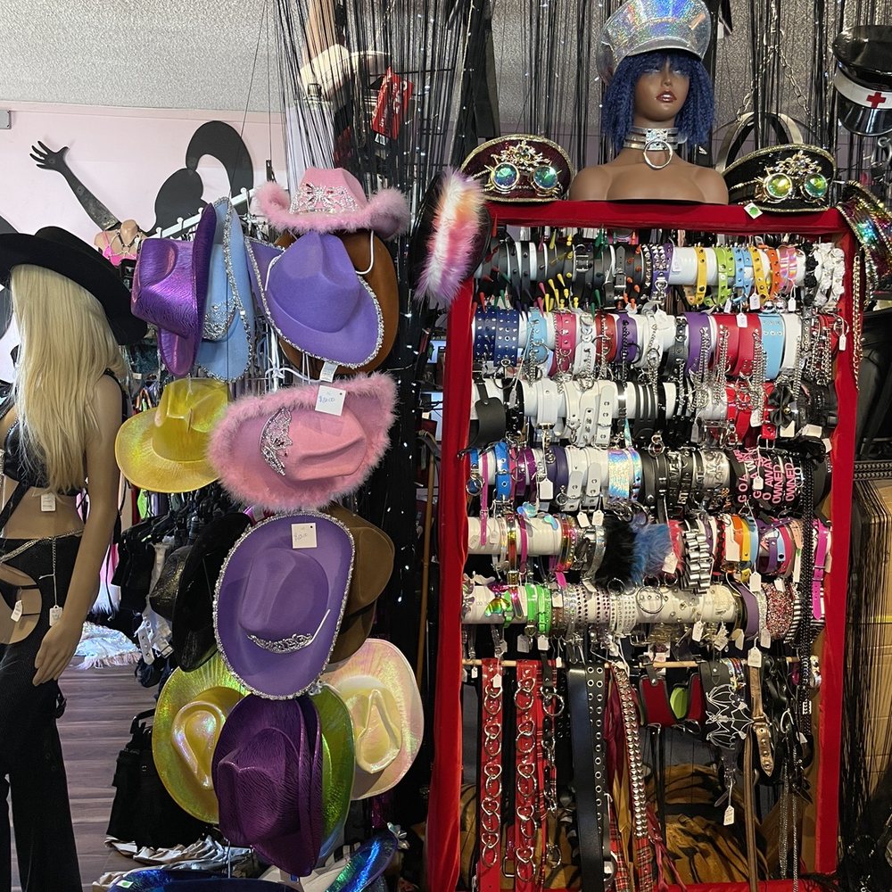 Wicked Chamber - Hats, chokers, belts - Lingerie Near Me - Costa Mesa, California Wicked Chamber - Hats, chokers, belts - Lingerie Near Me - Costa Mesa, California