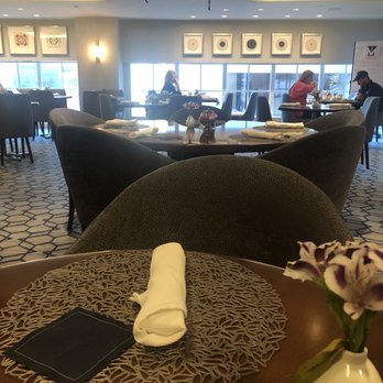 The Lancaster Hotel - Breakfast area - Hotels Near Me - Houston, Texas