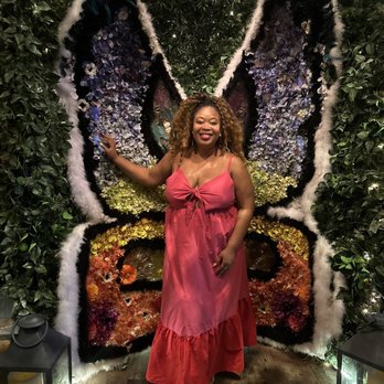 Catch - Flower wall - Seafood Near Me - Las Vegas, Nevada