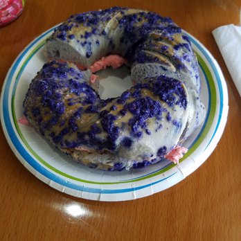 Hamilton Bagel & Grill - Blueberry crunch bagel with strawberry cream cheese. - Breakfast & Brunch Near Me - Hamilton Township, New Jersey Hamilton Bagel & Grill - Blueberry crunch bagel with strawberry cream cheese. - Breakfast & Brunch Near Me - Hamilton Township, New Jersey