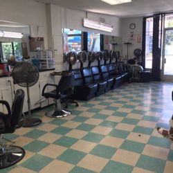 John Wesley International Barber & Beauty College - Great shop at really low price. Ask for John