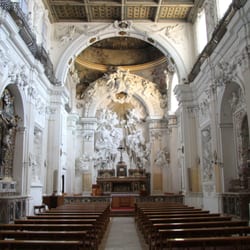 Santo Spirito - L'interno della chiesa