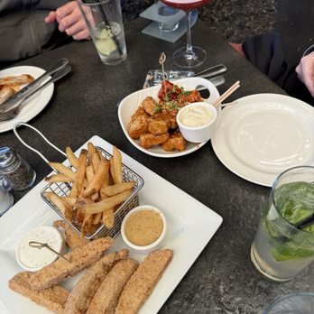 Yard House - Gardein - Fried Chicken Tenders and Gardein - Boneless Wings - Bars Near Me - Roseville, California Yard House - Gardein - Fried Chicken Tenders and Gardein - Boneless Wings - Bars Near Me - Roseville, California