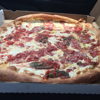 Marinara Pizza - Margherita - Pizza Near Me - Plano, Texas Marinara Pizza - Margherita - Pizza Near Me - Plano, Texas