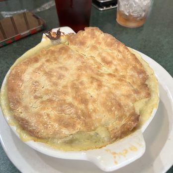 Metro Diner - Chicken Pot Pie - American Near Me - Oviedo, Florida