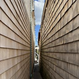 Alley walkway to back deck