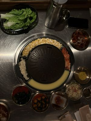 Daldongnae Korean BBQ - Dundas Square by null