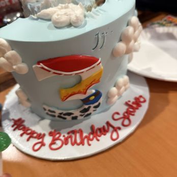 Candle Light Bakery - Bakeries Near Me - Norwalk, California