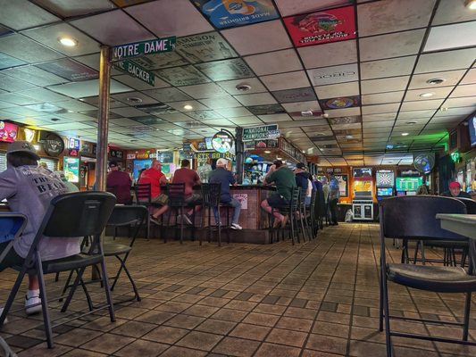 Linebacker Lounge by null
