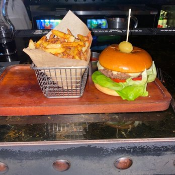 Seventh South Waterfront - Burger - Cocktail Bars Near Me - Naples, Florida Seventh South Waterfront - Burger - Cocktail Bars Near Me - Naples, Florida