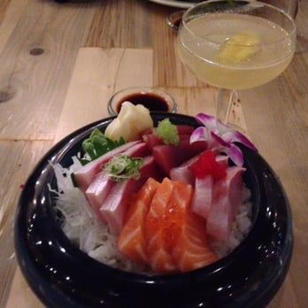 Fuji at Assembly - Pretty chirashi, but very standard fish. I usually use chirashi to assess a Japanese place's freshness and creativity. - Sushi Bars Near Me - Somerville, Massachusetts Fuji at Assembly - Pretty chirashi, but very standard fish. I usually use chirashi to assess a Japanese place's freshness and creativity. - Sushi Bars Near Me - Somerville, Massachusetts