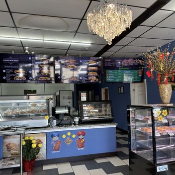 Cali Sandwiches - Interior - Bakeries Near Me - San Jose, California