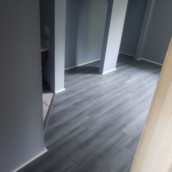 Vallin Bros Contractor’s - Finished floor with redone moulding - Flooring Near Me Vallin Bros Contractor’s - Finished floor with redone moulding - Flooring Near Me