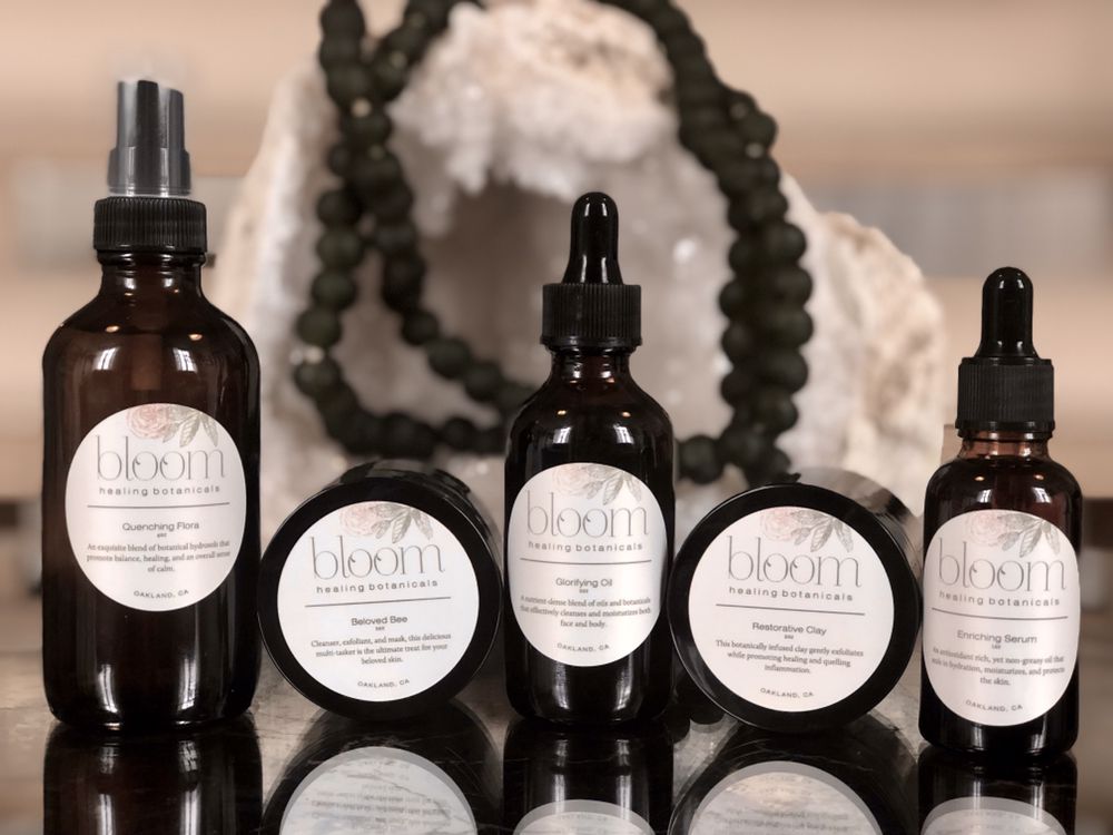 Bloom Healing Botanical Spa Logo