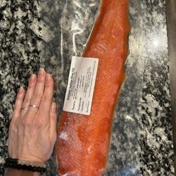 Lone Star Farmers Market - Look how large this salmon piece is.