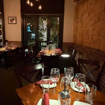 Montevino - Wine Bars Near Me - Snowmass Village, Colorado Montevino - Wine Bars Near Me - Snowmass Village, Colorado