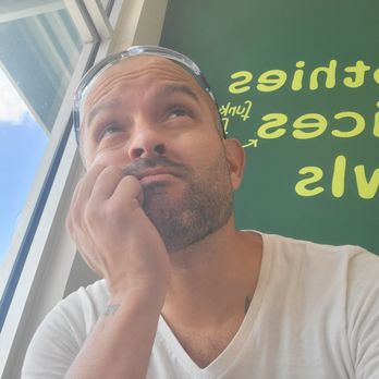 Jamba - I'm thirsty lol. - Juice Bars & Smoothies Near Me - San Antonio, Texas