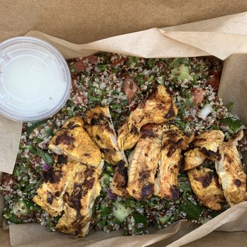 Badas Burgers - Quinoa salad with chicken - Burgers Near Me - San Diego, California Badas Burgers - Quinoa salad with chicken - Burgers Near Me - San Diego, California