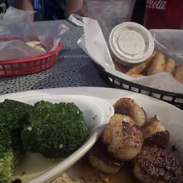 Blackened scallops, broccoli and zucchini fries. Blackened scallops, broccoli and zucchini fries.