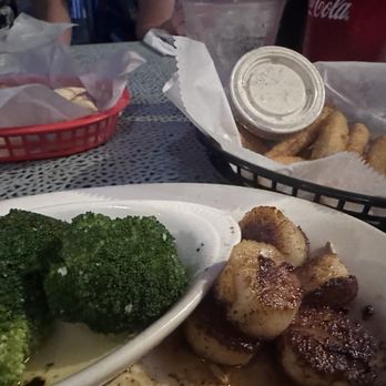 JM's On The Water - Blackened scallops, broccoli and zucchini fries. - Seafood Near Me - Surf City, North Carolina JM's On The Water - Blackened scallops, broccoli and zucchini fries. - Seafood Near Me - Surf City, North Carolina