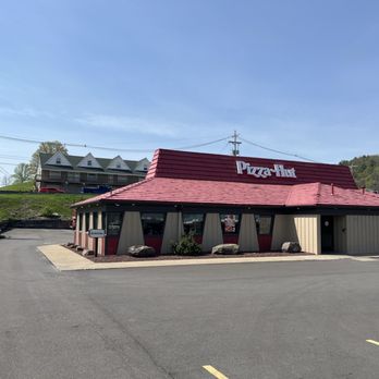 Pizza Hut - Pizza Near Me - Tunkhannock, Pennsylvania