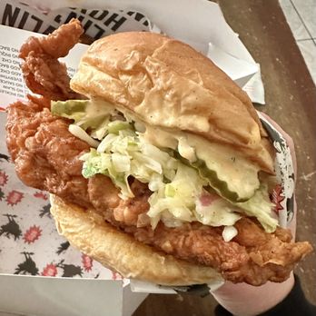HOWLIN’ RAY’S - Updated February 2025 - 10802 Photos & 7946 Reviews ...