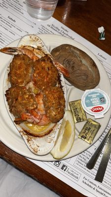 Lenny's Indian Head Inn by null