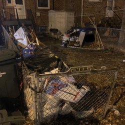 3DUBs Hauling& Removal - Back yard clean-up (Before)