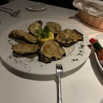 Hal’s The Steakhouse - Grilled oysters - Steakhouses Near Me - Nashville, Tennessee Hal’s The Steakhouse - Grilled oysters - Steakhouses Near Me - Nashville, Tennessee