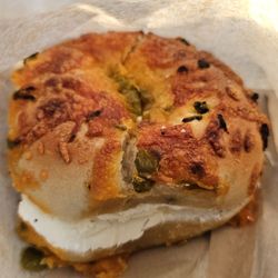 Freshies Bagels and Juice - Jalapeño cheedar