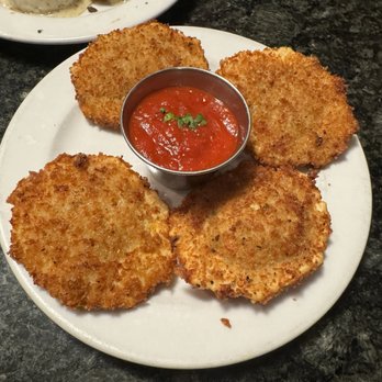 Lambertis Ristorante & Wine Bar - Toasted Braised Beef Ravioli - Wine Bars Near Me - Irving, Texas