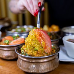 Taj Mahal Restaurant & Lounge