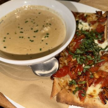 Seasons 52 - New American Near Me - Oak Brook, Illinois