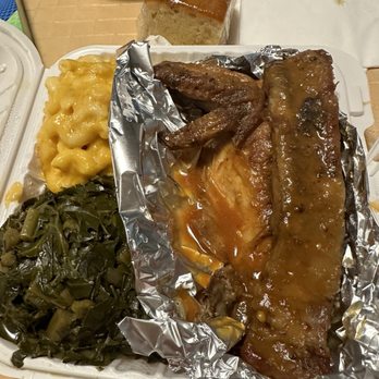 Mama's Southern Style BBQ - 1/2 chicken 1/2 ribs, collard greens, mac n cheese - Barbeque Near Me - Vauxhall, New Jersey Mama's Southern Style BBQ - 1/2 chicken 1/2 ribs, collard greens, mac n cheese - Barbeque Near Me - Vauxhall, New Jersey