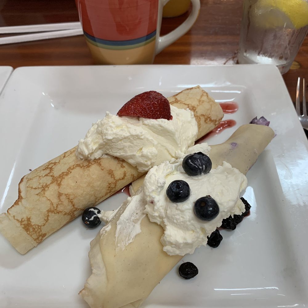 Upper Crust Cafe & Bakery - Strawberry and blueberry crepes - American Near Me - Venice, Florida Upper Crust Cafe & Bakery - Strawberry and blueberry crepes - American Near Me - Venice, Florida