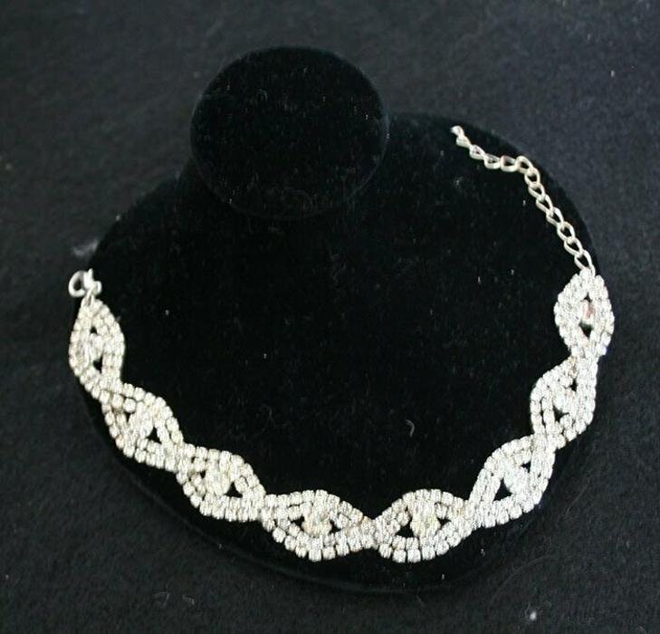 DINA’S ART & FASHIONS 23 Photos 562 Birchtree Valley Ct, Fuquay