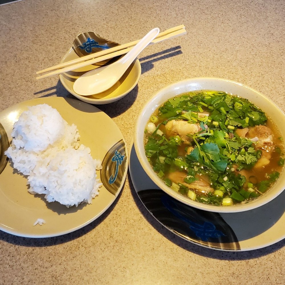 Kam Bowl - Oxtail Soup - Diners Near Me - Honolulu, Hawaii Kam Bowl - Oxtail Soup - Diners Near Me - Honolulu, Hawaii