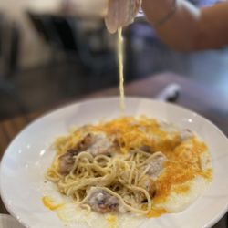 S & E Cafe