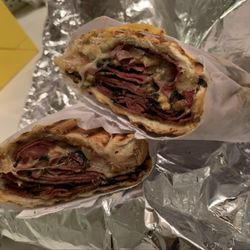 Tony's Panini Grill - Pastrami tozt