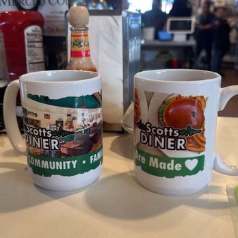 Scotts Diner - Diners Near Me - Merced, California