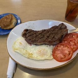 Mel's Diner - NY Strip, eggs, and tomatoes