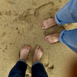 Paia Beach - Making sweet memories with my beautiful daughter, Kaylah! 9/6/25