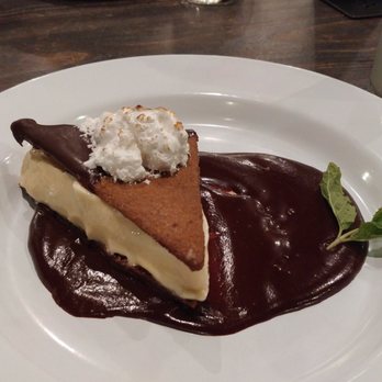 Batch & Brine - S'mores order from many in the group - Burgers Near Me - Lafayette, California