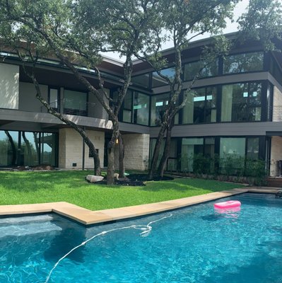 Glass & Window Cleaning - Spotless shine starts here with WindowWorks! 🏠 ✨
We offer professional window cleaning services to homeowners and businesses across Greater Austin, Texas. Single-story homes, multi-story homes, glass windows, sliding glass doors, french pane windows, divided windows, window tracks, window sills, and more.
Our service is eco-conscious and safe for property, plants, pets, and people. We minimize environmental impact by using a professionally-graded, non-toxic, and biodegradable cleaning solution that doesn’t leave harmful residue.
We never charge for travel fees. We hold ourselves to the highest standards to maintain your property’s appearance with exceptional care and professionalism. Also, each of our technicians are carefully screened, background checked, badged, respectful, reliable, and clean-cut.
Get a free same-day estimate today! Glass & Window Cleaning - Spotless shine starts here with WindowWorks! 🏠 ✨
We offer professional window cleaning services to homeowners and businesses across Greater Austin, Texas. Single-story homes, multi-story homes, glass windows, sliding glass doors, french pane windows, divided windows, window tracks, window sills, and more.
Our service is eco-conscious and safe for property, plants, pets, and people. We minimize environmental impact by using a professionally-graded, non-toxic, and biodegradable cleaning solution that doesn’t leave harmful residue.
We never charge for travel fees. We hold ourselves to the highest standards to maintain your property’s appearance with exceptional care and professionalism. Also, each of our technicians are carefully screened, background checked, badged, respectful, reliable, and clean-cut.
Get a free same-day estimate today!