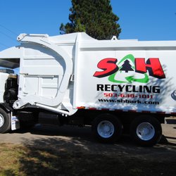 Bennett Signs & Brushworx - Garbage Truck