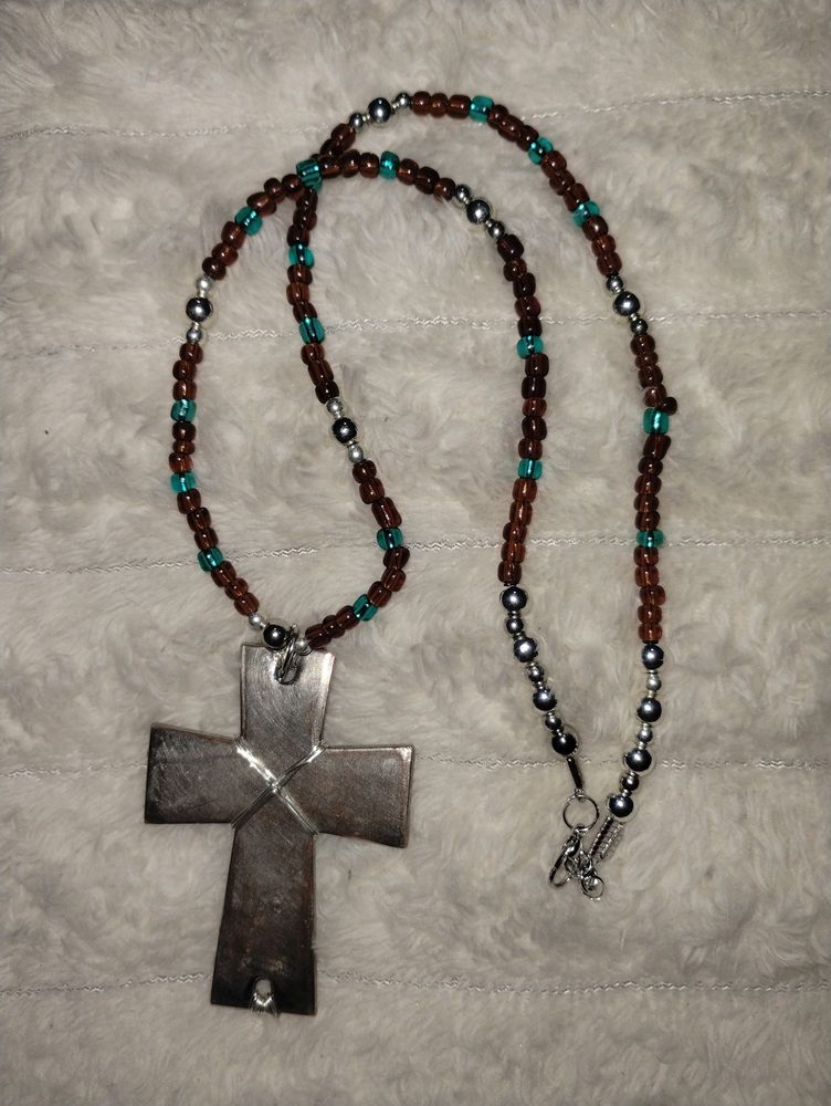 B & V Grocery & Market Logo